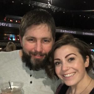 Meet your Posher, Courtney